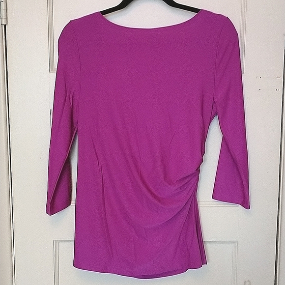 3/$30💜BNWOT Avon Size M Wrap Front Top - Picture 6 of 7